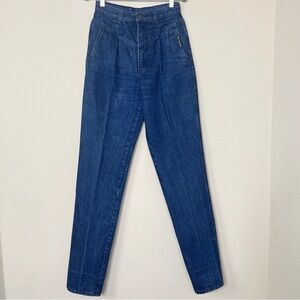 Vintage Rockies Rocky Mountain High Rise
Mom Jean